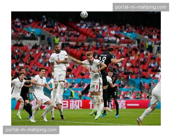 复盘：狼堡三中卫体系在应对斯图加特边路冲击时暴露出的问题