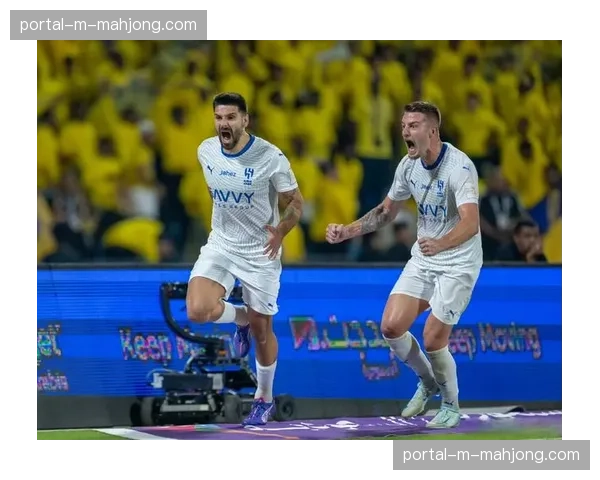 沙特联：利雅得新月4-2吉达国民，马尔科姆戴帽，米特罗维奇伤退