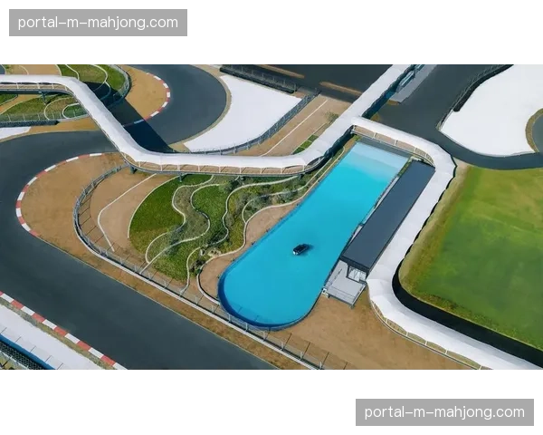 环岛赛赛道总长897.2公里,串联12市县,横贯海南全岛南北 环岛赛赛道总长897.2公里,串联12市县,横贯海南全岛南北